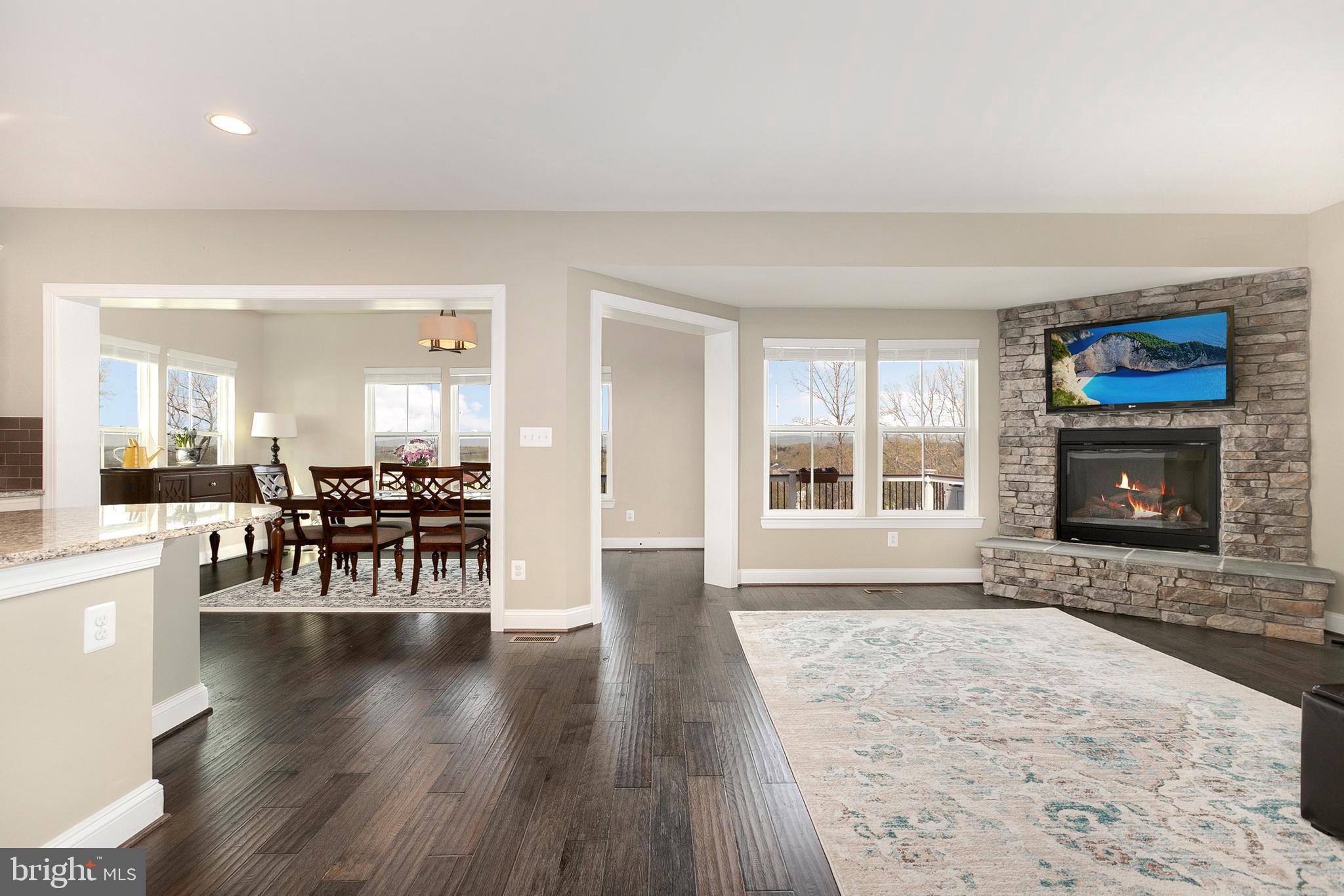 25841 Racing Sun Drive Aldie, VA 20105 - Photo 4 of 53 Gallery Image 4