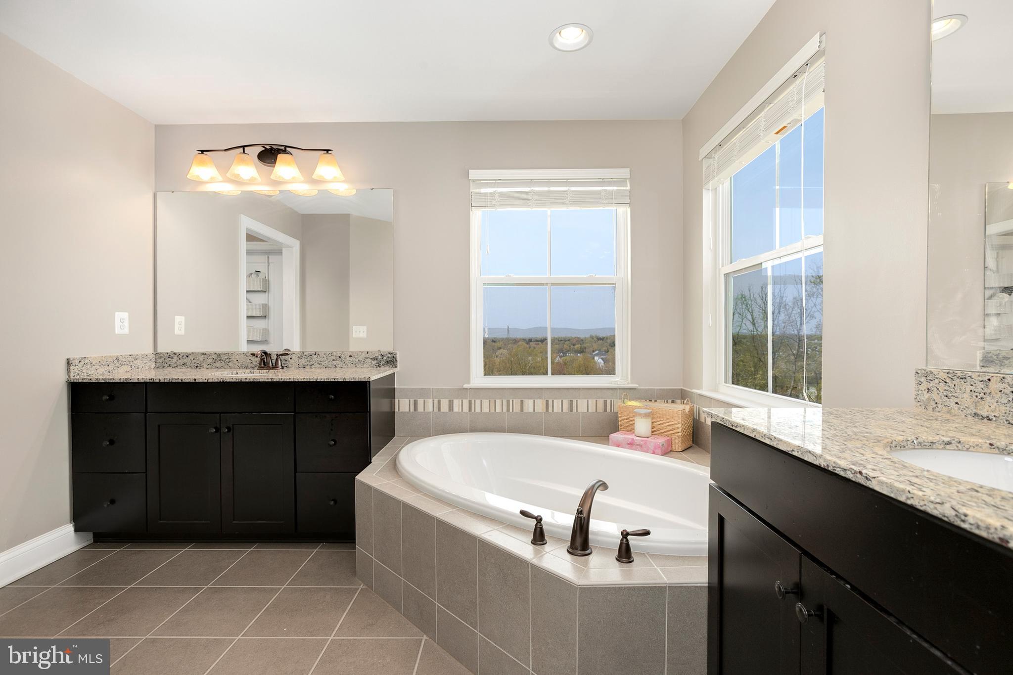 25841 Racing Sun Drive Aldie, VA 20105 - Photo 32 of 53 Gallery Image 32