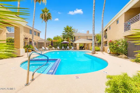 $285,000 | 1411 East Orangewood Avenue, Unit 117, Phoenix, AZ 85020
