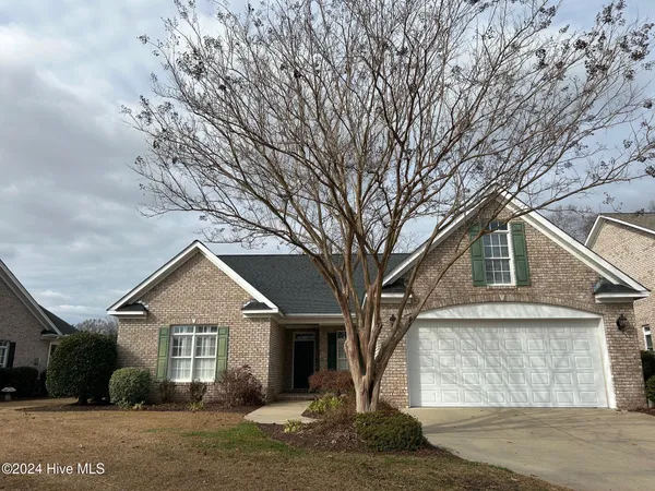 $2,400 | 312 Pinnacle Place, Greenville, NC 27834