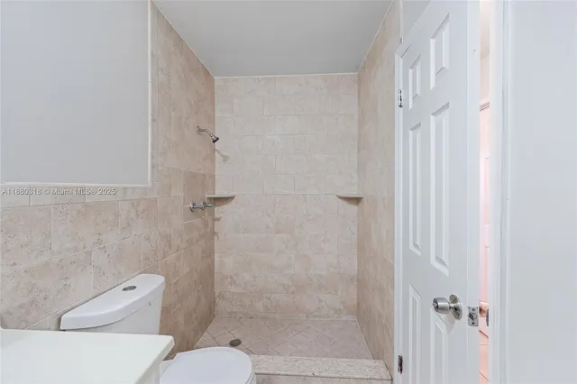 $772,500 | 1000 Northwest 17th Avenue, Boca Raton, FL 33486