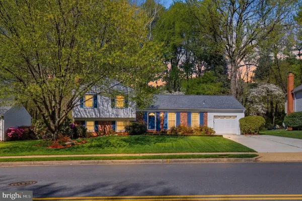 $850,000 | 5218 Olley Lane, Burke, VA 22015