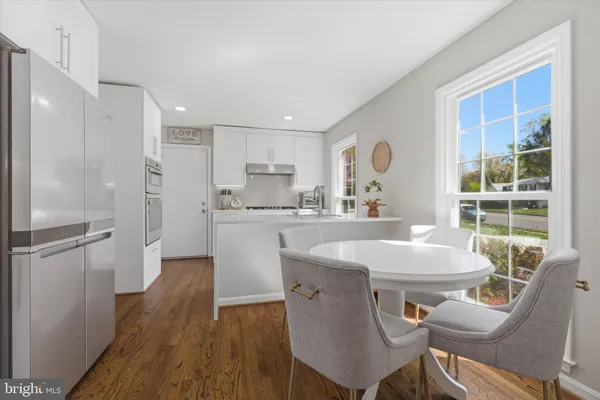 $850,000 | 5218 Olley Lane, Burke, VA 22015