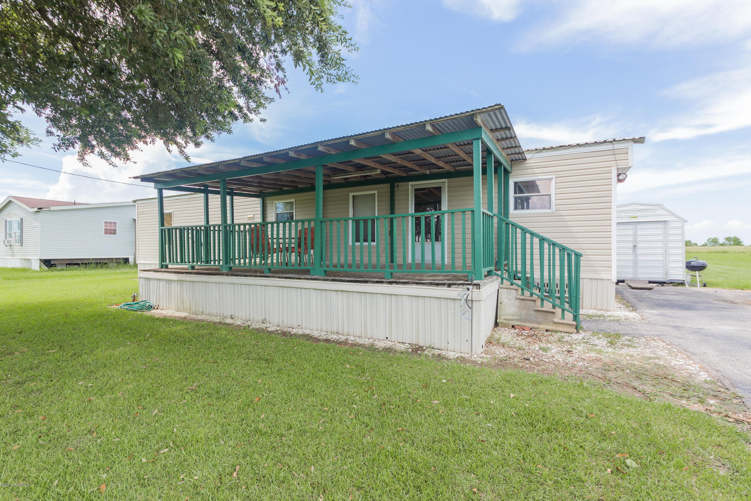 2031 Hains Road Rayne, LA 70578 - Photo 1 of 21 FRONT