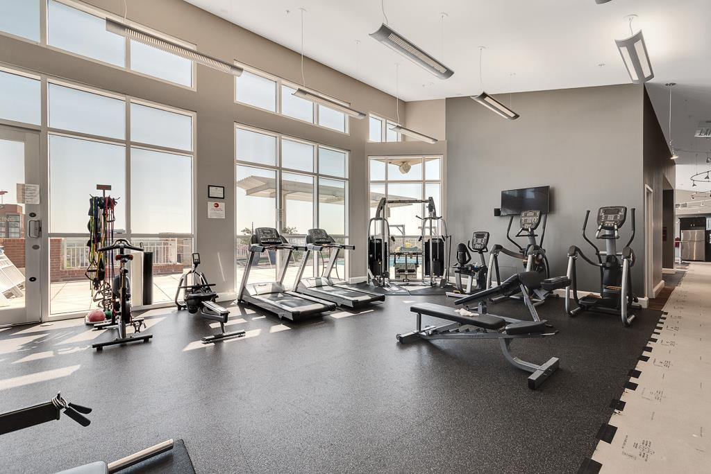 400 West North Street, Unit 822 Raleigh, NC 27603 - Photo 14 of 16 Gym/Fitness Room
