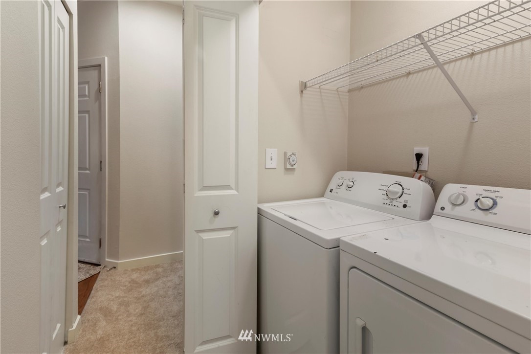 3914 243rd Place Southeast, Unit L204 Bothell, WA 98021 - Photo 17 of 27