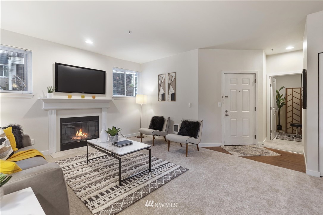 3914 243rd Place Southeast, Unit L204 Bothell, WA 98021 - Photo 8 of 27