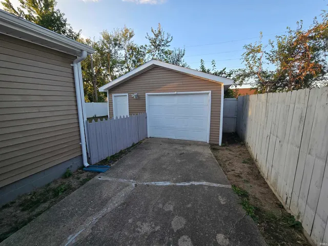 $194,500 | 2408 Yuma Drive, Lafayette, IN 47909