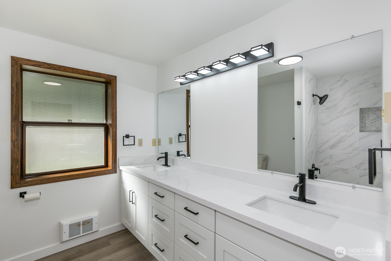 8824 Grandview Road Arlington, WA 98223 - Photo 15 of 34 Gallery Image 15