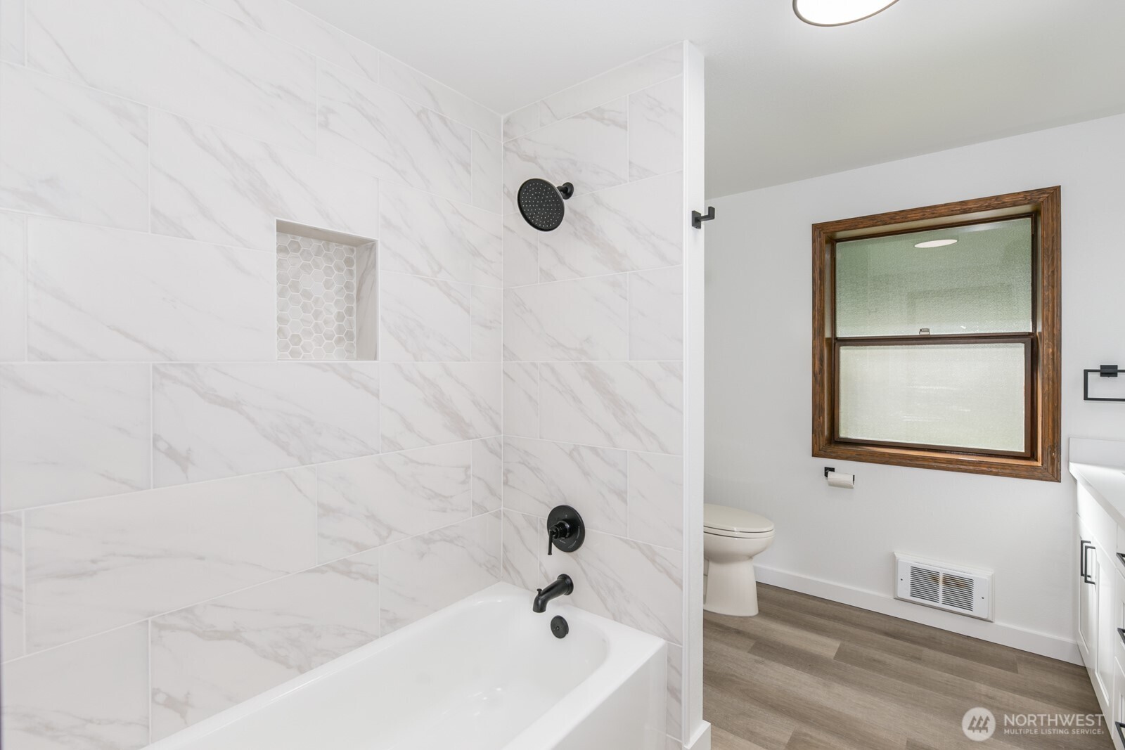 8824 Grandview Road Arlington, WA 98223 - Photo 16 of 34 Gallery Image 16