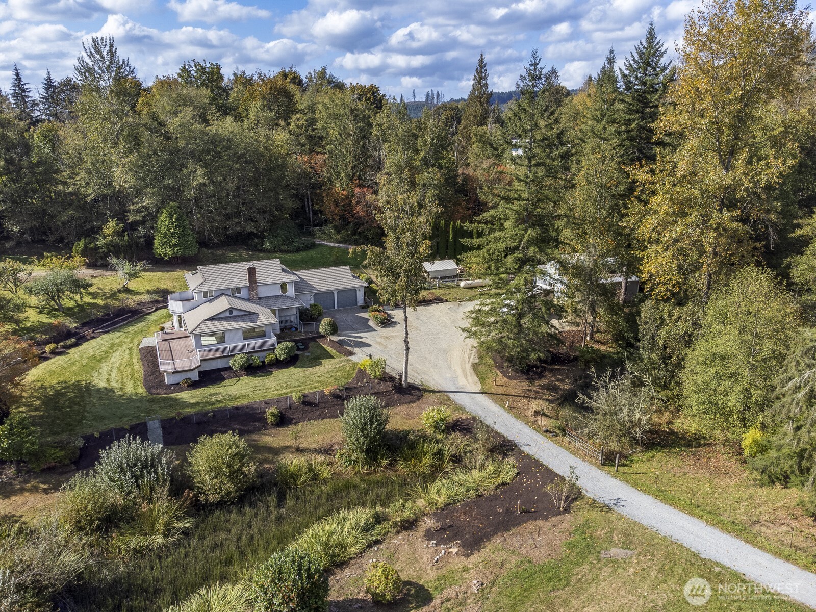 8824 Grandview Road Arlington, WA 98223 - Photo 2 of 34 Gallery Image 2