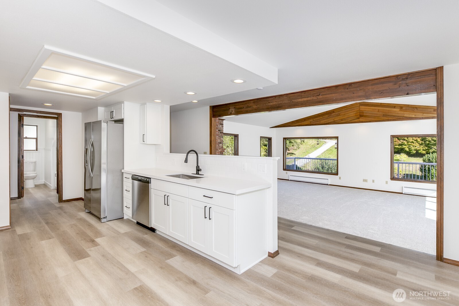 8824 Grandview Road Arlington, WA 98223 - Photo 5 of 34 Gallery Image 5