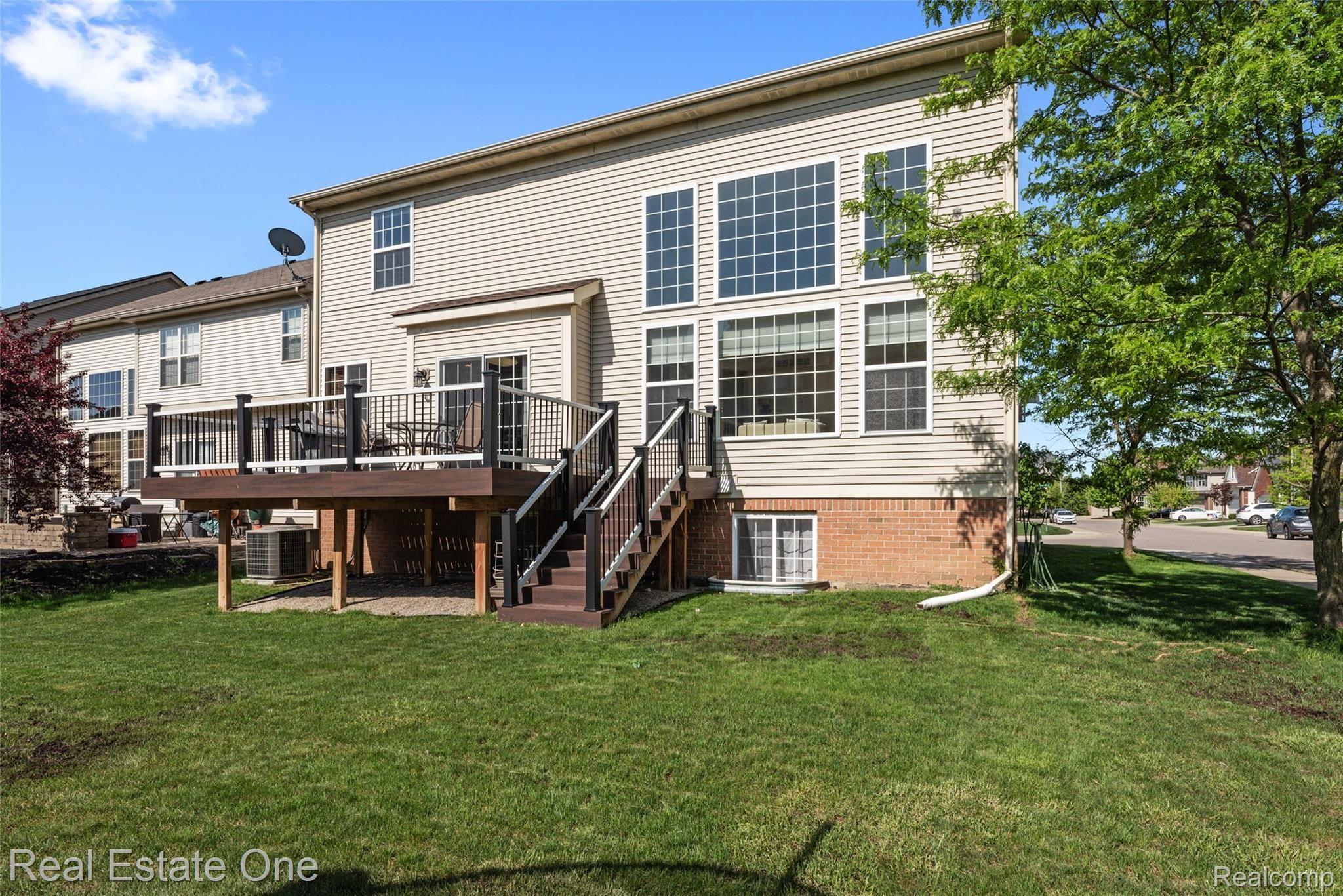 27666 Cromwell Road Novi, MI 48374 - Photo 31 of 33 BACK OF HOME