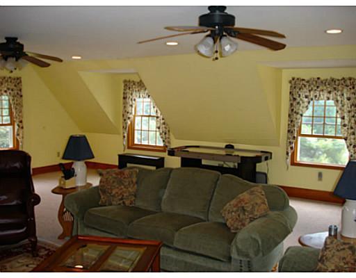 27 Tannery Brook Road Gorham, ME 04038 - Photo 16 of 25 Den/Family/Great Room.