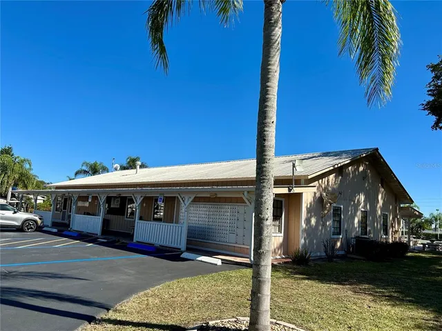 $83,000 | 2920 Fairway Drive, Bowling Green, FL 33834