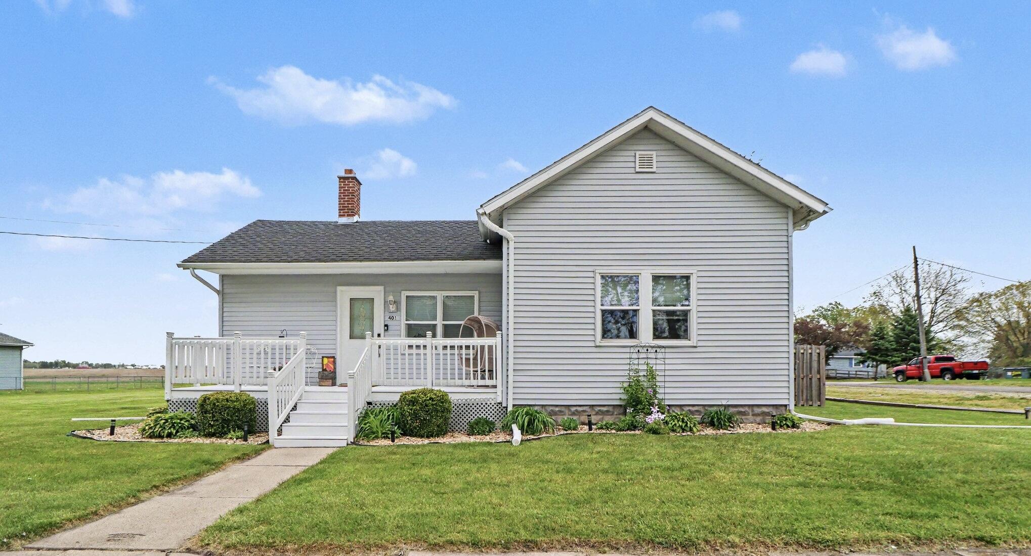 401 North Street Wheeler, IN 46342 - Photo 1 of 17 2038x1100