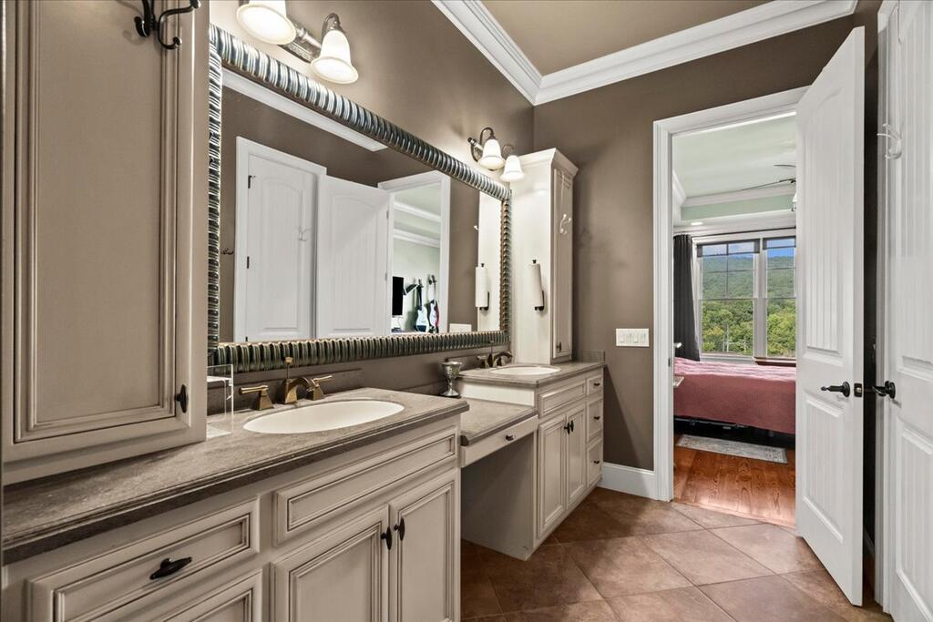 347 Ivy Gate Ridge, Unit 4 Dalton, GA 30720 - Photo 23 of 44 Gallery Image 23