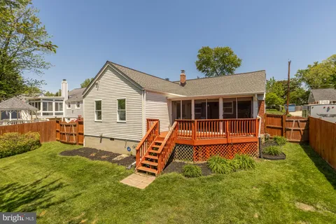 $500,000 | 12702 Holdridge Road, Silver Spring, MD 20906