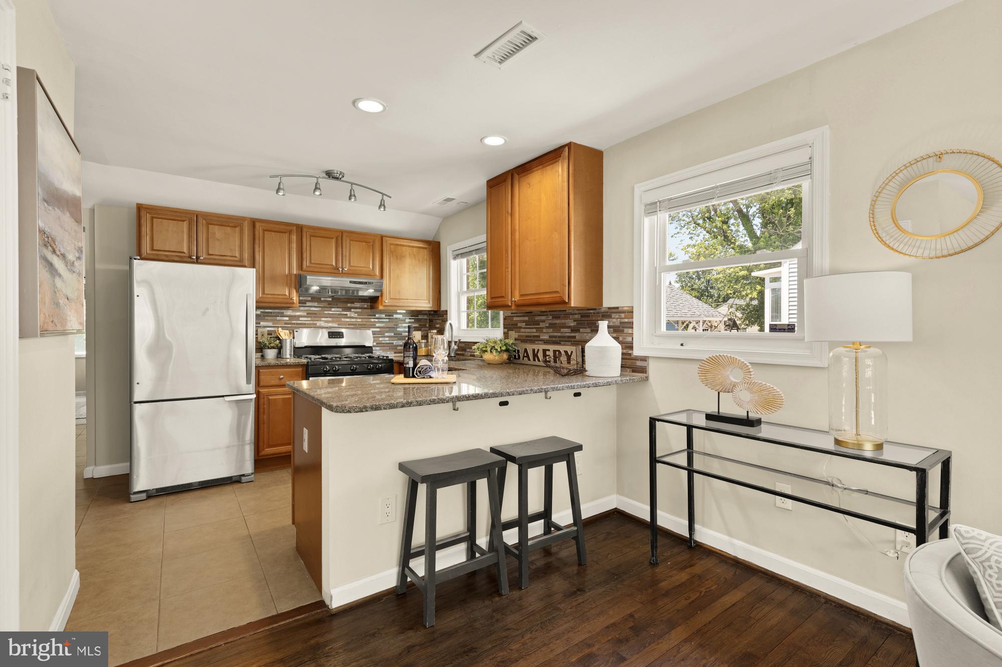 12702 Holdridge Road Silver Spring, MD 20906 - Photo 7 of 43