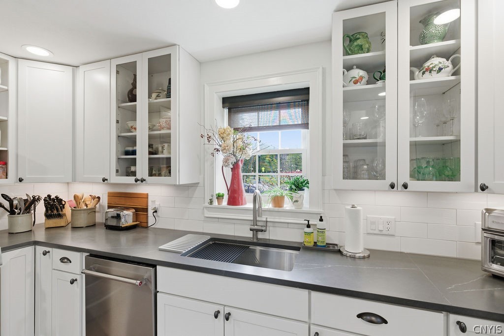62 Broad Street Hamilton, NY 13346 - Photo 10 of 50