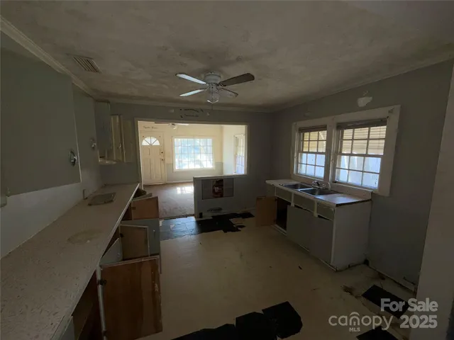 $169,000 | 1424 West Mauney Avenue, Gastonia, NC 28052