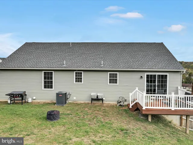 $369,900 | 14 Ridge Vista Drive, Pine Grove, PA 17963