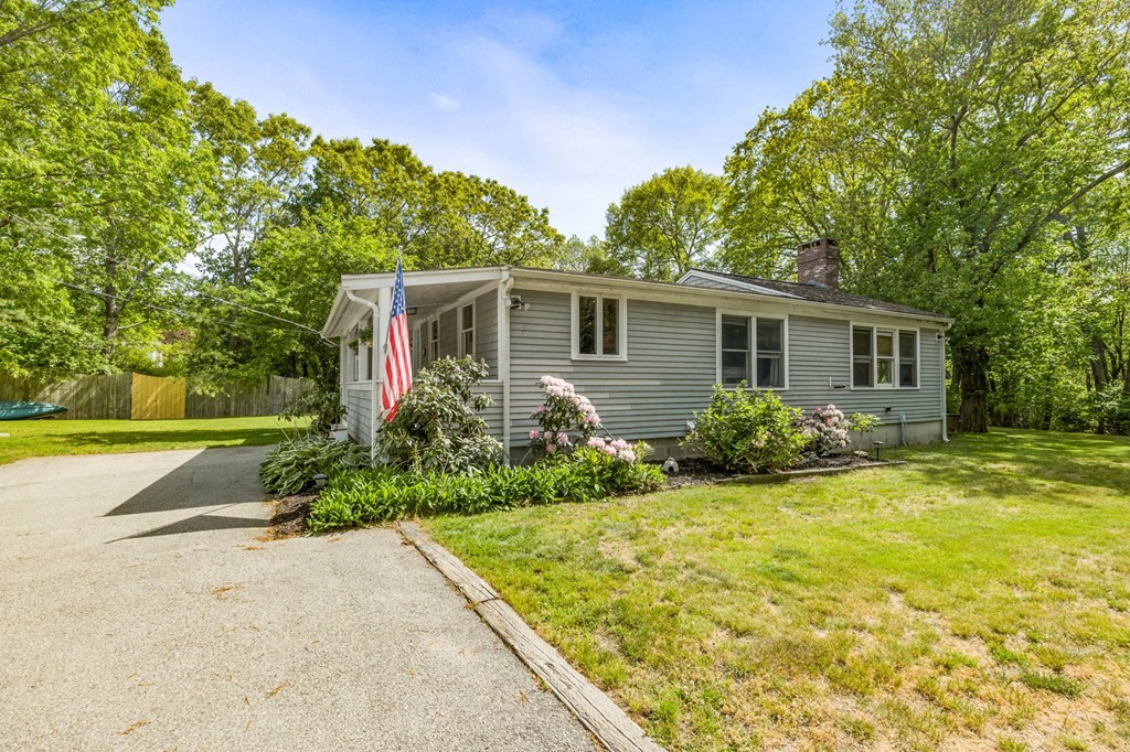 168 R Stockbridge Road Scituate, MA 02066 - Photo 8 of 37 Gallery Image 8