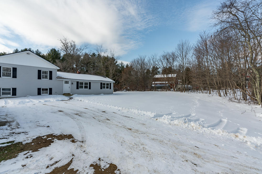 360 Post Road Bowdoinham, ME 04008 - Photo 4 of 29 360postroad-26