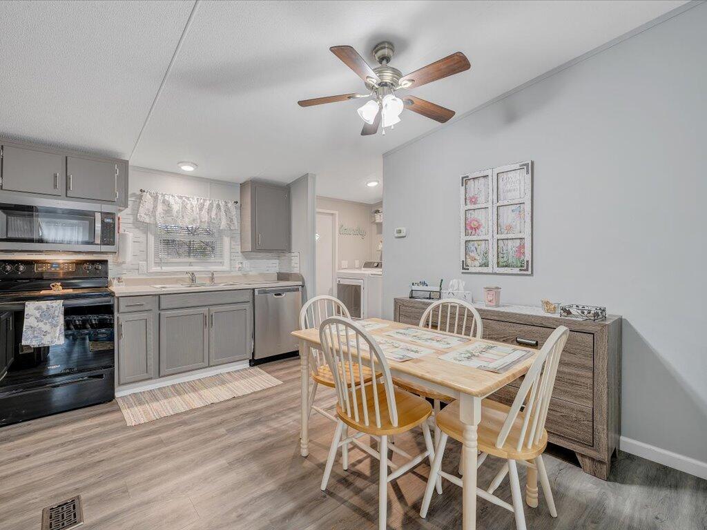 3559 County Line Road Patrick Springs, VA 24133 - Photo 11 of 44 11-MIB08900