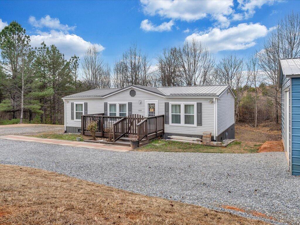3559 County Line Road Patrick Springs, VA 24133 - Photo 40 of 44 40-MIB08801