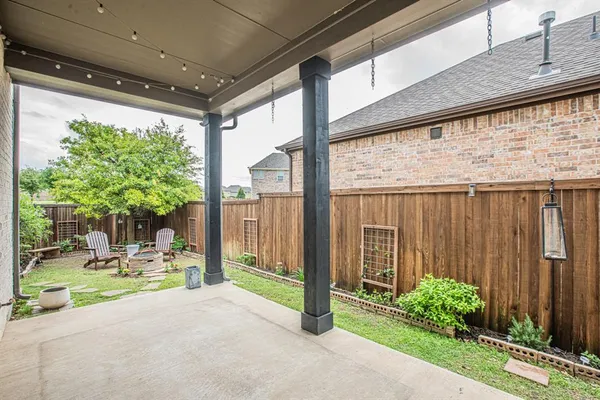 $3,800 | 17644 Sequoia Drive, Dallas, TX 75252