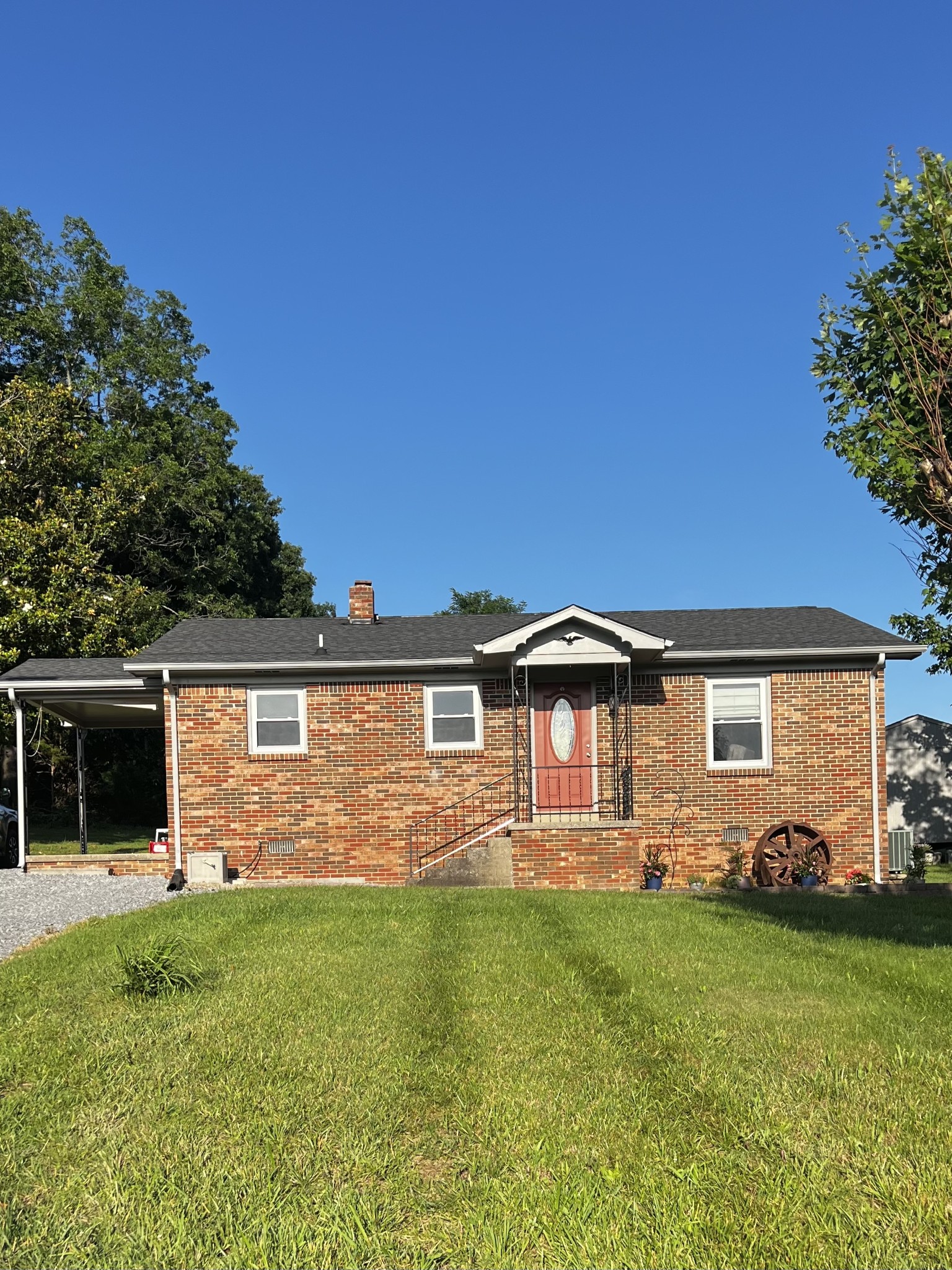 160 Blackey Bandy Road Bethpage, TN 37022 - Photo 1 of 1