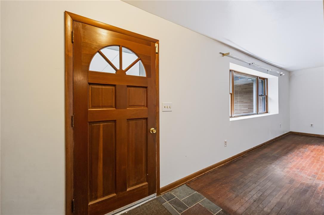 458 Old Allentown Road Wind Gap, PA 18091 - Photo 4 of 26 Gallery Image 4