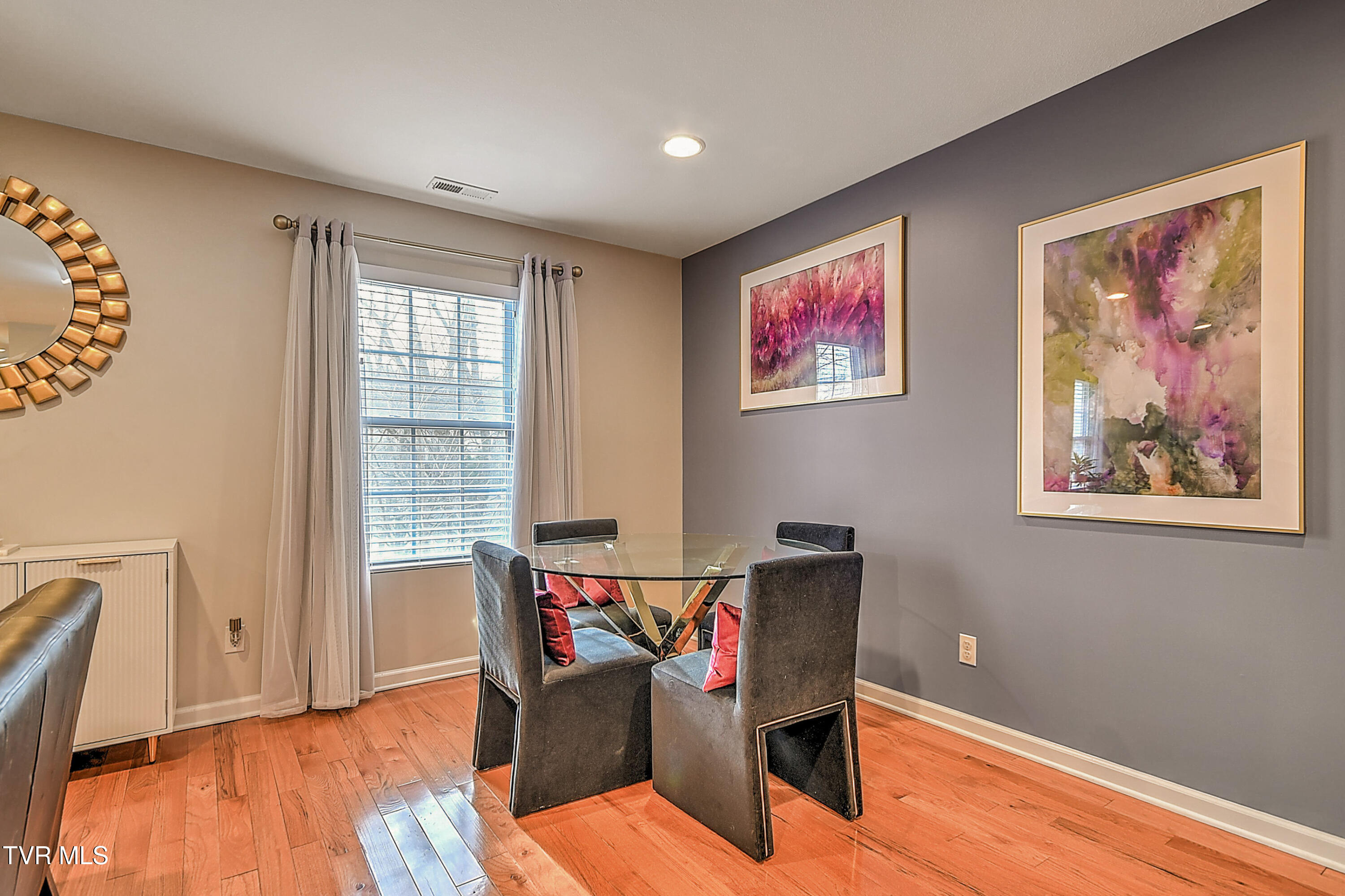 233 Lavinia Street Bristol, VA 24201 - Photo 13 of 35 233 Lavinia MW-11