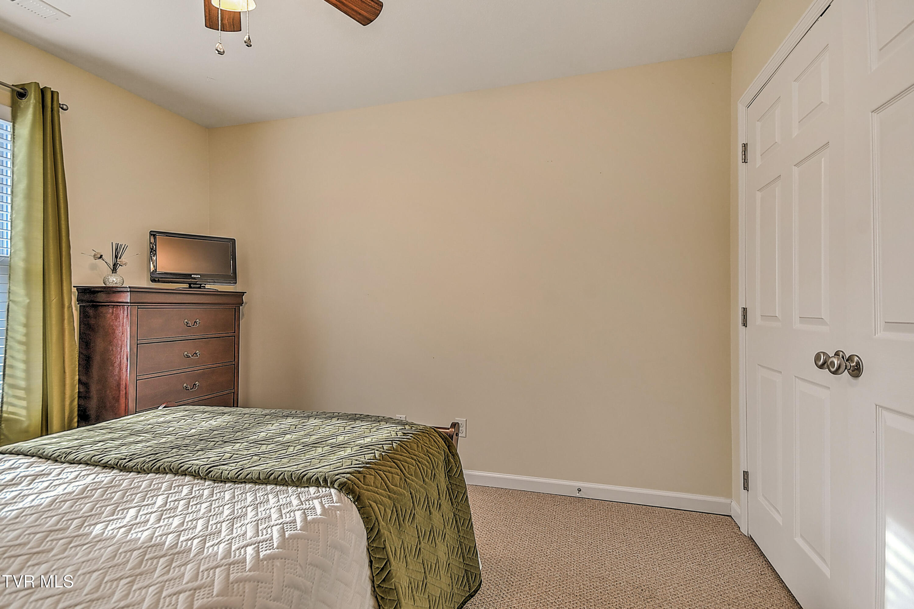 233 Lavinia Street Bristol, VA 24201 - Photo 27 of 35 233 Lavinia MW-32