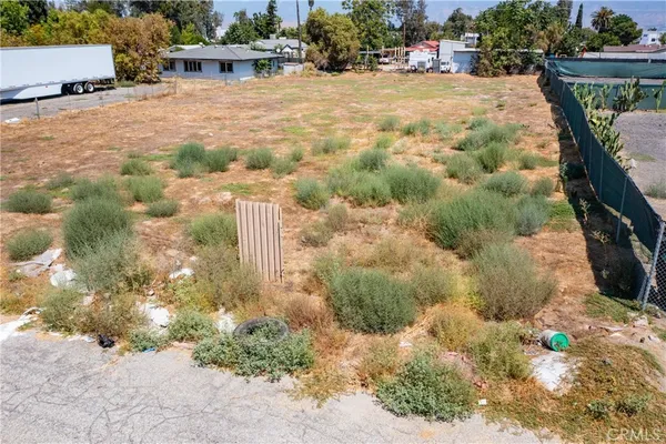 view of backyard