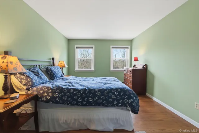 $635,000 | 9 Sachs Court, Hopewell Junction, NY 12533