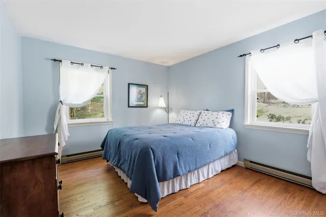 $635,000 | 9 Sachs Court, Hopewell Junction, NY 12533