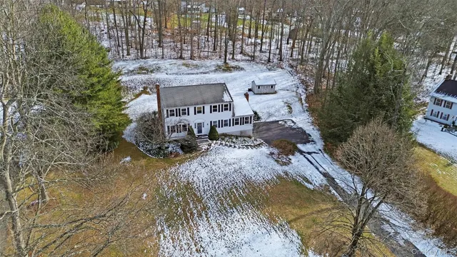 $635,000 | 9 Sachs Court, Hopewell Junction, NY 12533
