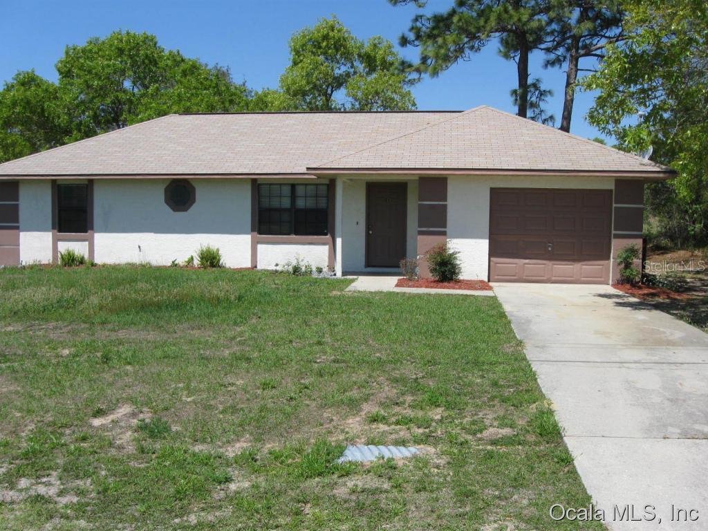 14 Spring Pass Ocala, FL 34472 - Photo 1 of 1 Primary Photo