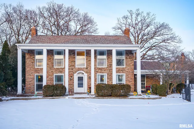 $385,000 | 6024 Knoxville Avenue, Peoria, IL 61614