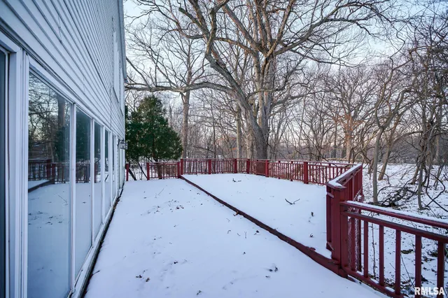 $385,000 | 6024 Knoxville Avenue, Peoria, IL 61614