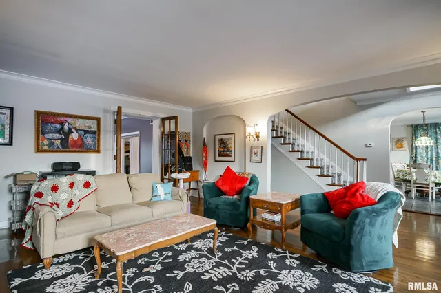 $385,000 | 6024 Knoxville Avenue, Peoria, IL 61614