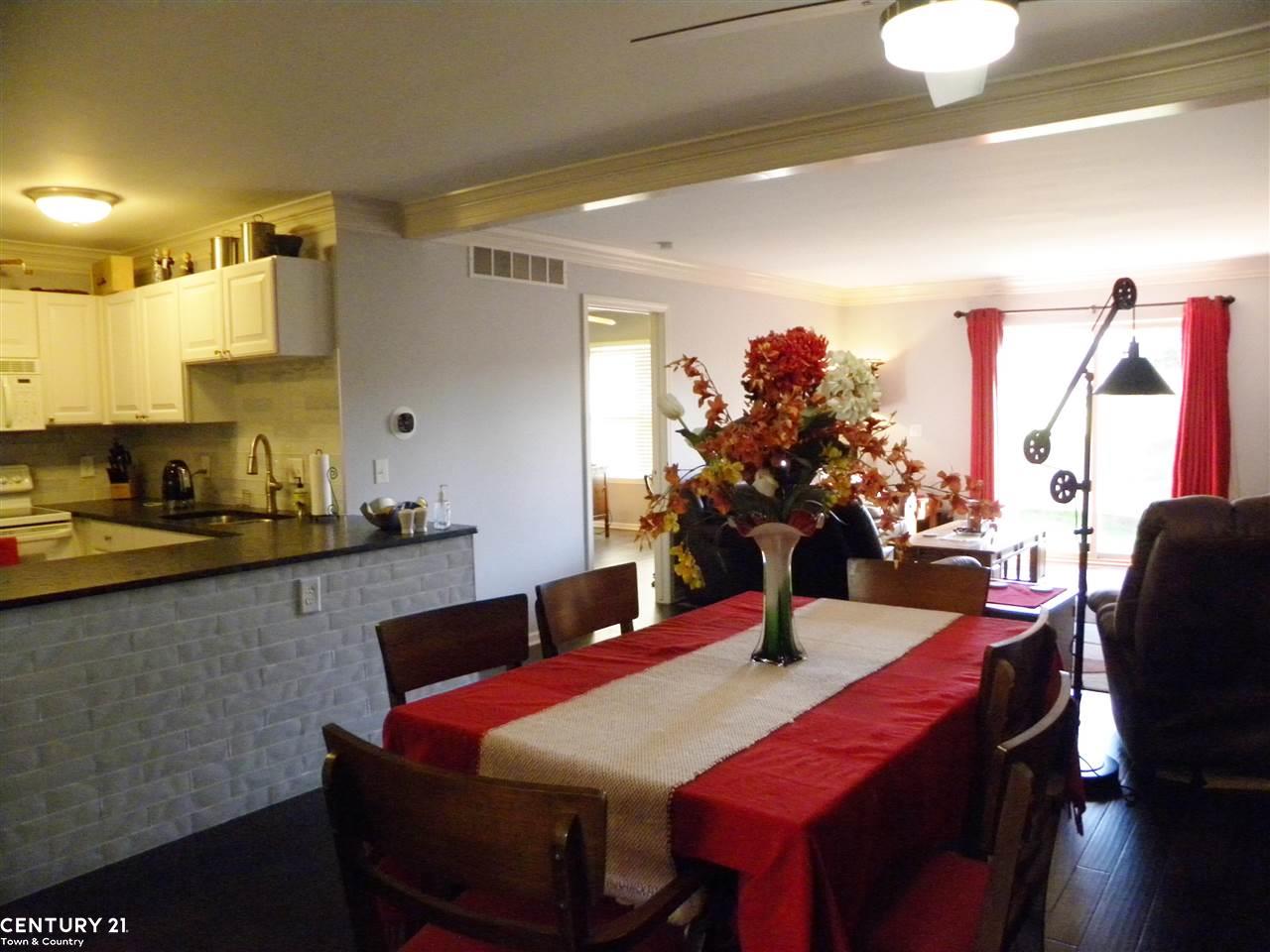 4128 April Lane Sterling Heights, MI 48310 - Photo 7 of 22