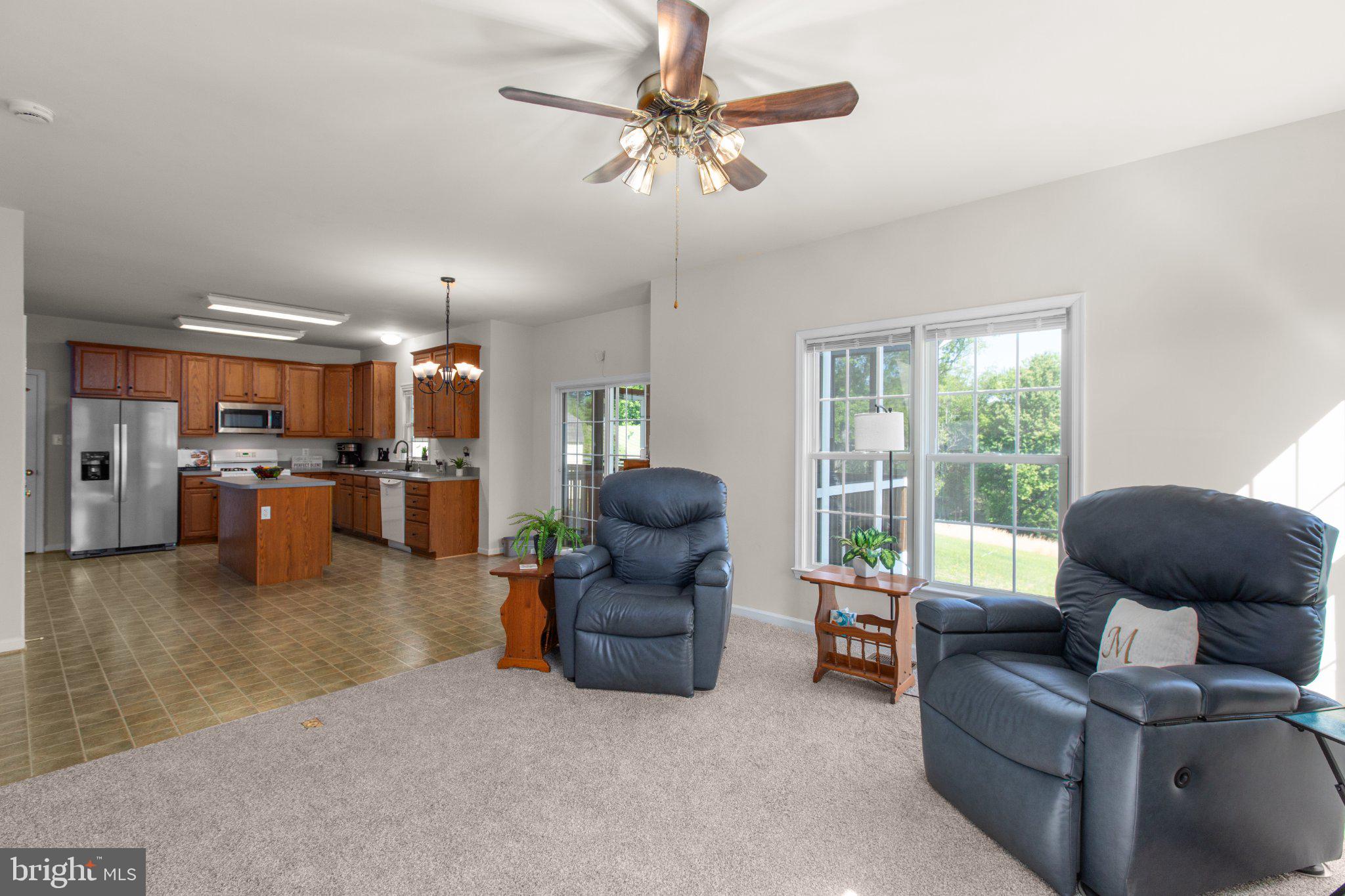 16390 Wayland Road Culpeper, VA 22701 - Photo 29 of 92 Spacious living area with natural light.