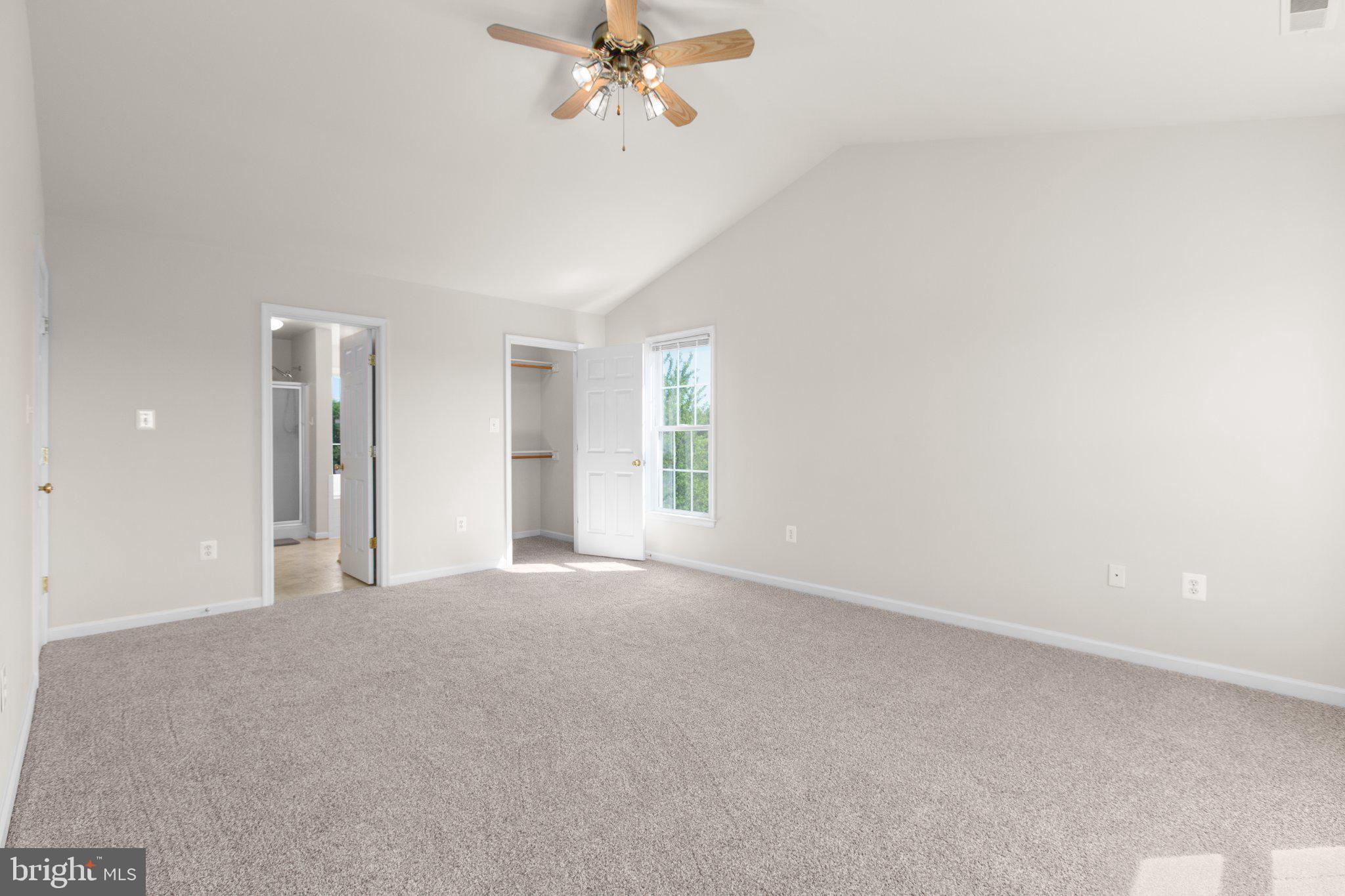 16390 Wayland Road Culpeper, VA 22701 - Photo 40 of 92 Spacious room with natural light.