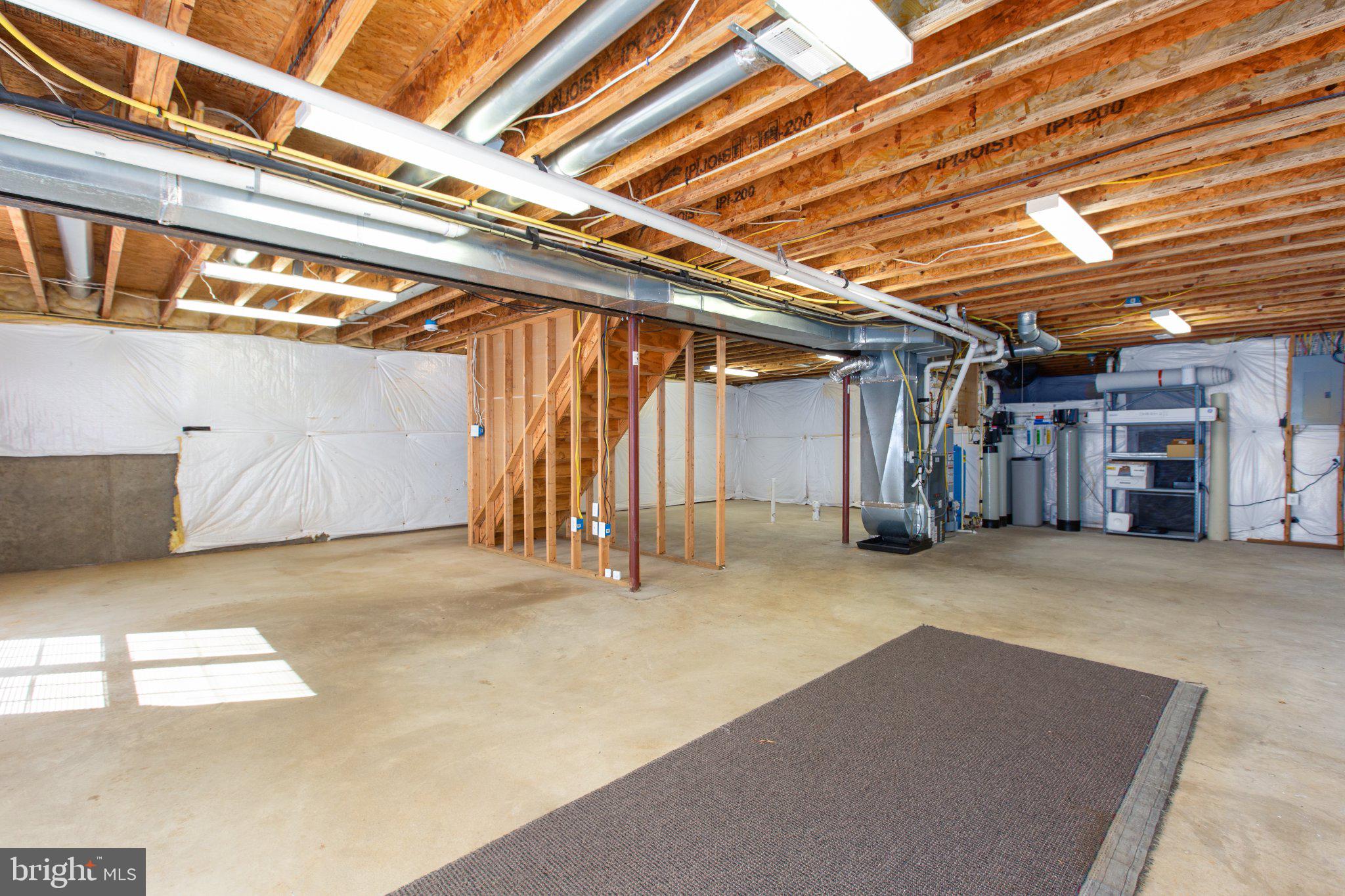 16390 Wayland Road Culpeper, VA 22701 - Photo 59 of 92 Spacious, unfinished basement retreat.