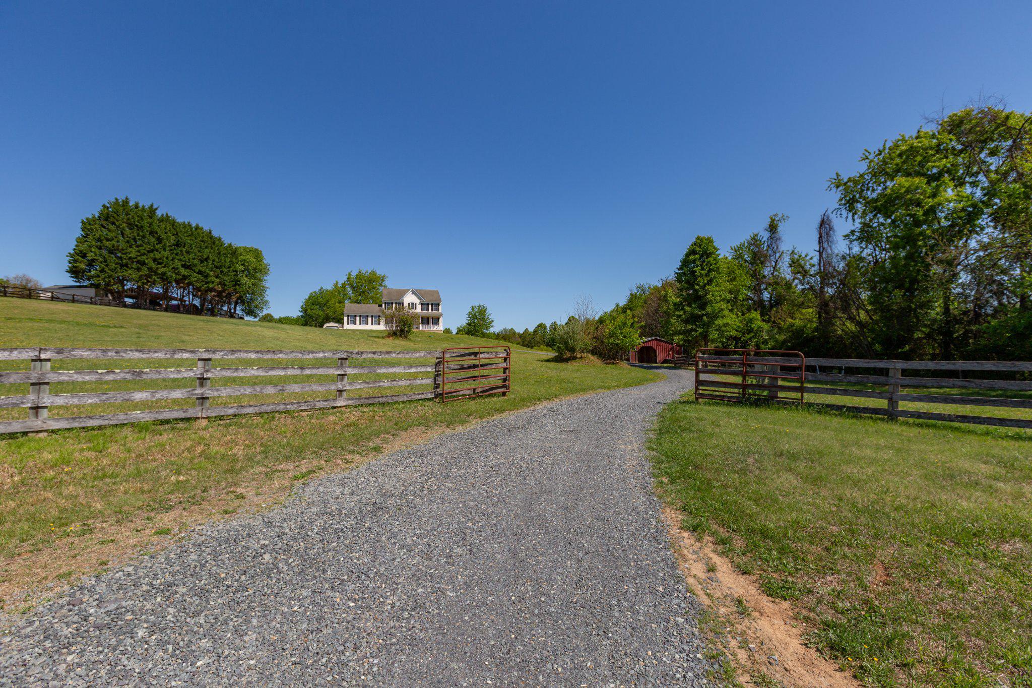 16390 Wayland Road Culpeper, VA 22701 - Photo 60 of 92 Want to come home to this? It could be yours.