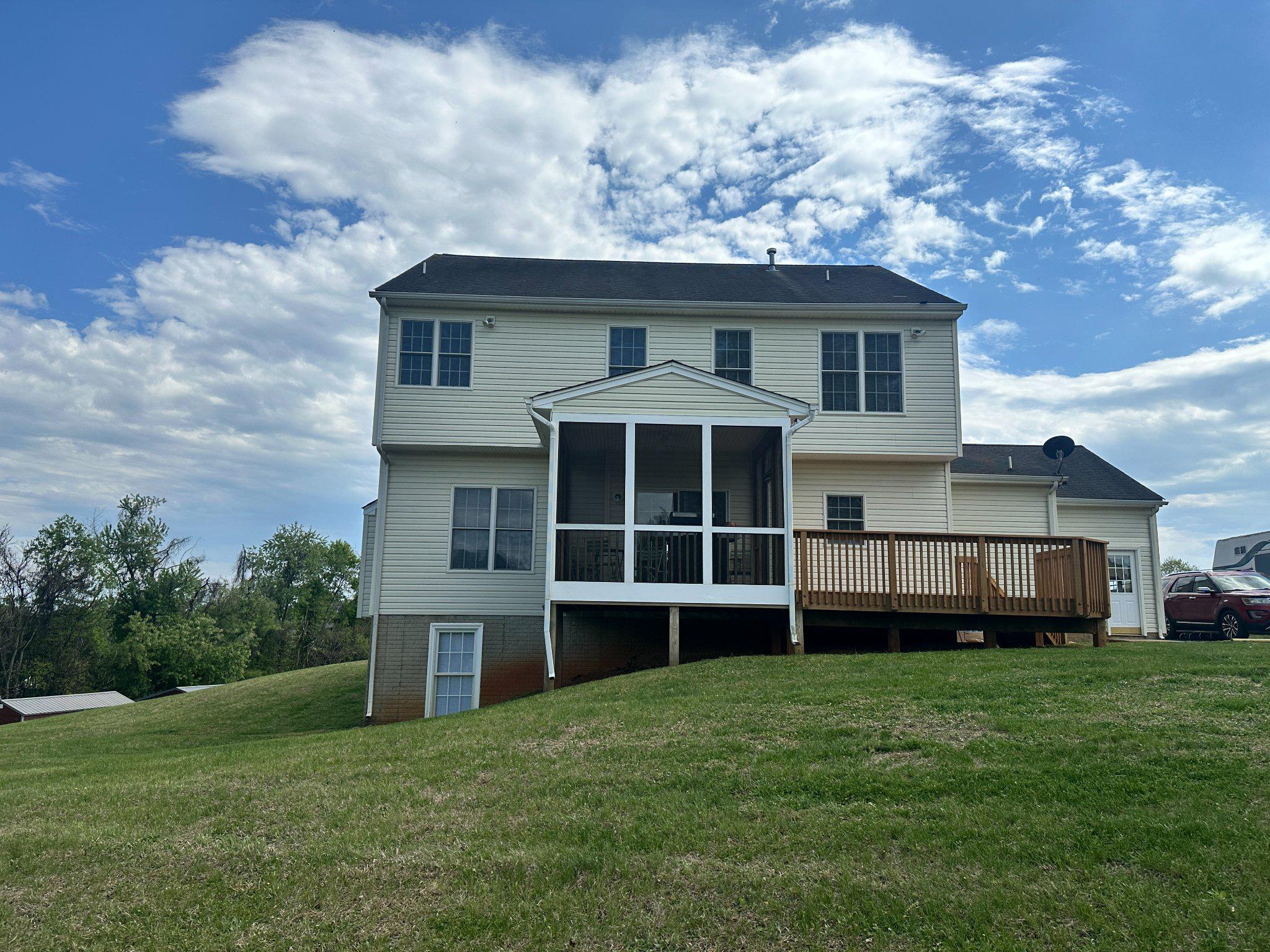 16390 Wayland Road Culpeper, VA 22701 - Photo 9 of 18 Beautiful screened porch