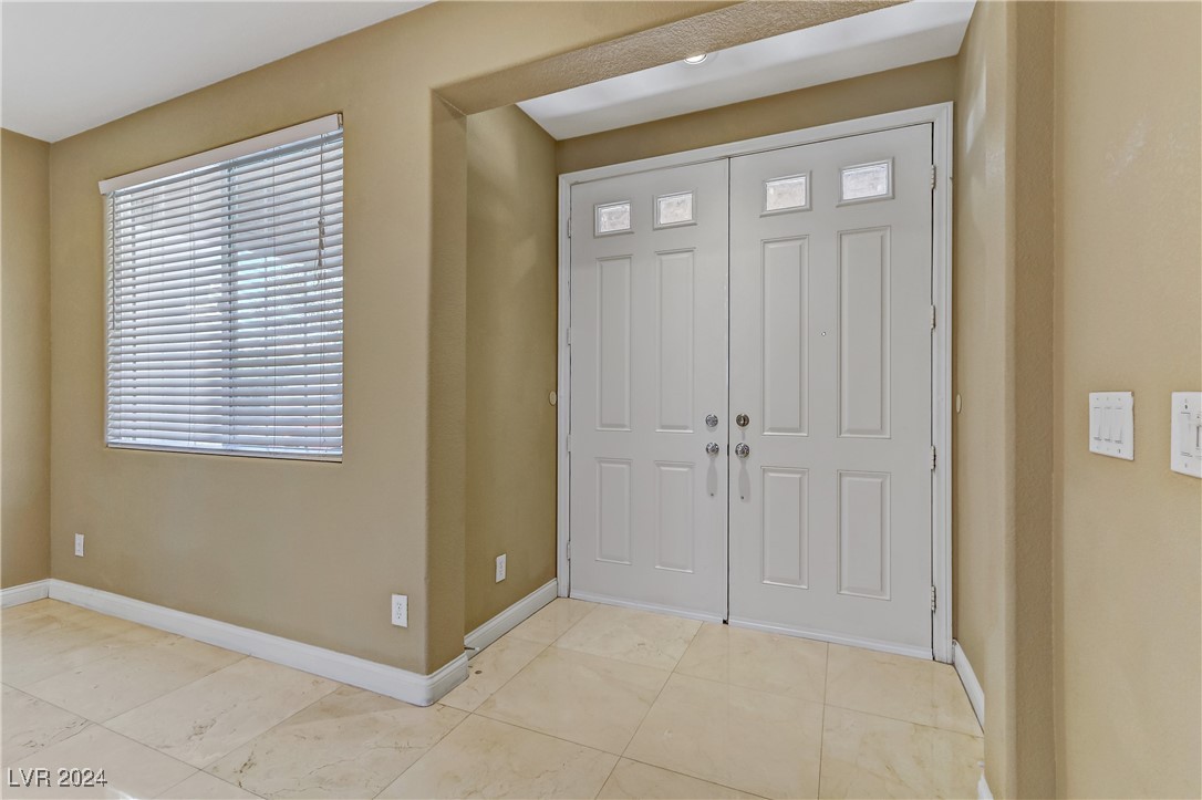 116 Jay Porter Avenue Henderson, NV 89002 - Photo 4 of 57